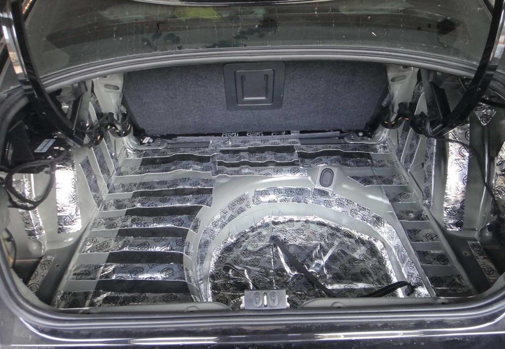 汽車噪音太大對身體危害健康，如何選擇隔音材料了