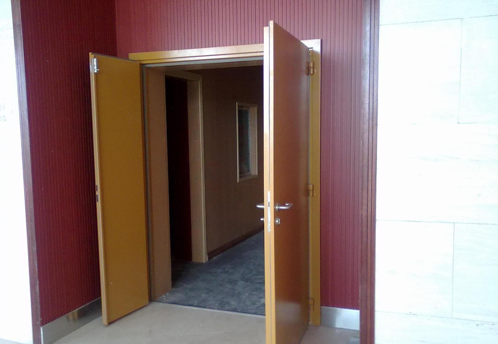 莞酈隔音門(mén)的類(lèi)型和性能特點(diǎn)，隔音門(mén)選擇和產(chǎn)品介紹